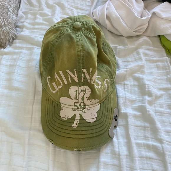 Guinness Bottle Opener Cap - Picture 8 of 8